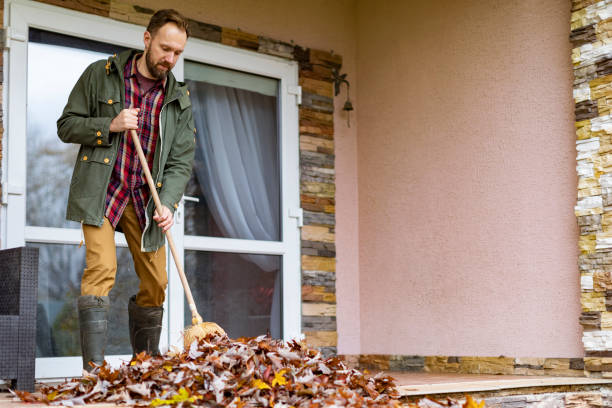 Best Professional Junk Removal  in Red Bluff, CA